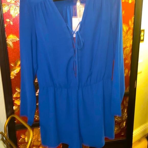 💎WAYF Blue Sheer Long Sleeve Romper. 💎Size Large NWT💎 - Picture 2 of 8